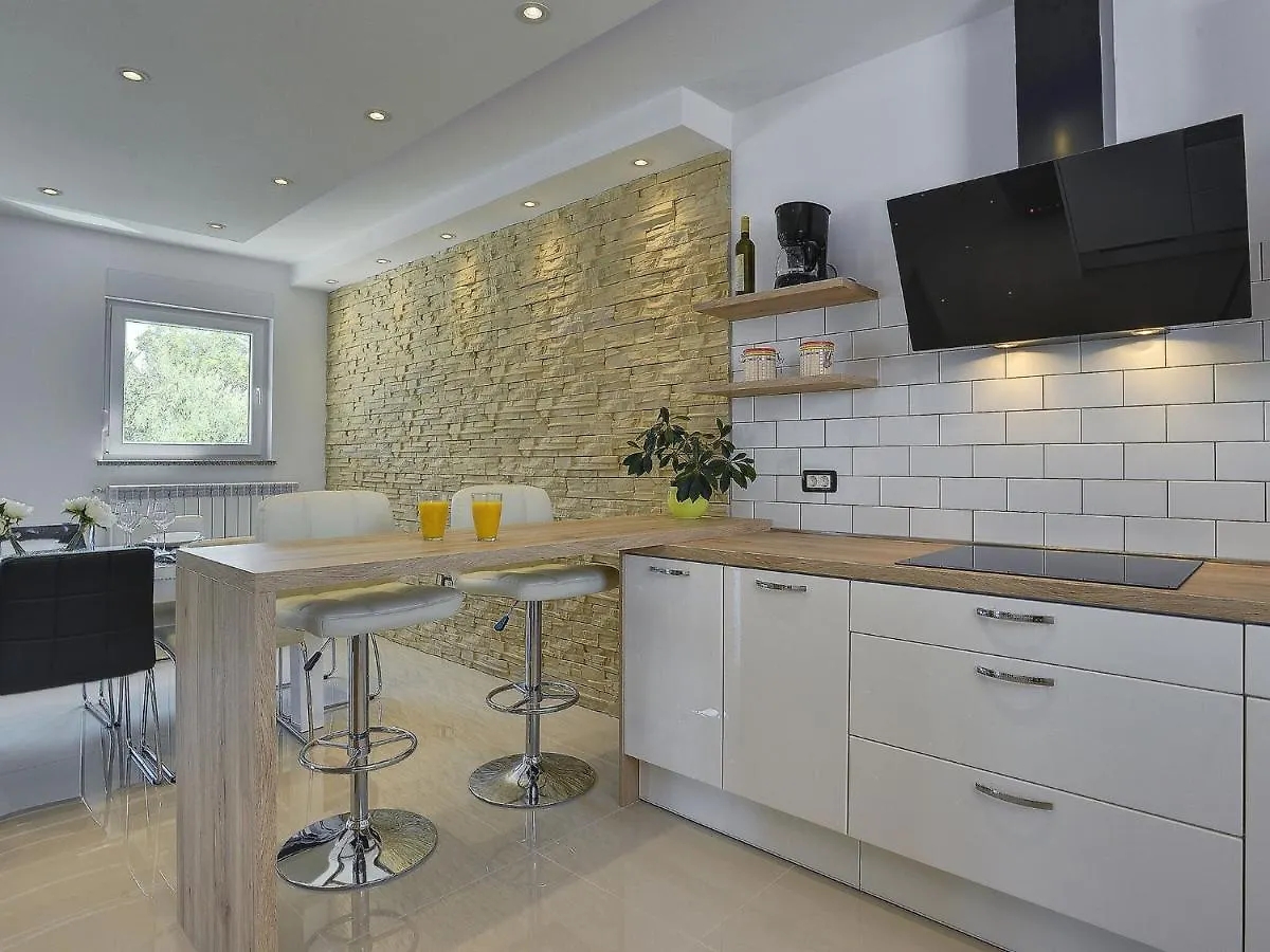 Holiday home Family Villa With Swimming Pool Pula Croatia