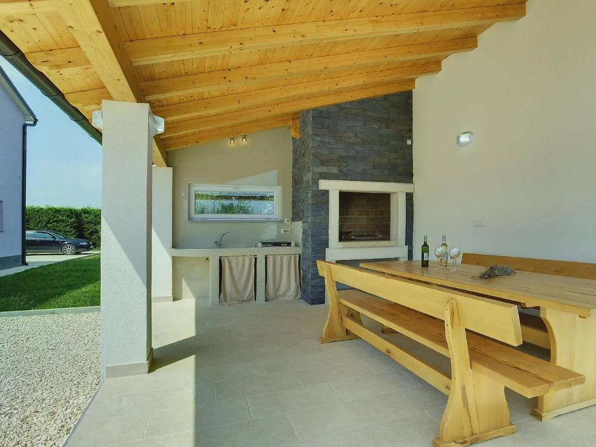 Family Villa With Swimming Pool Pula Holiday home